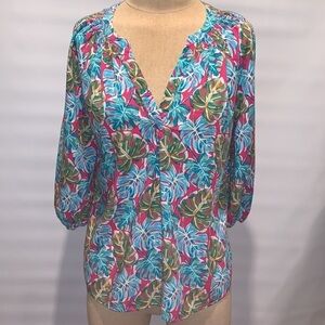 Crown & Ivy floral top, Medium